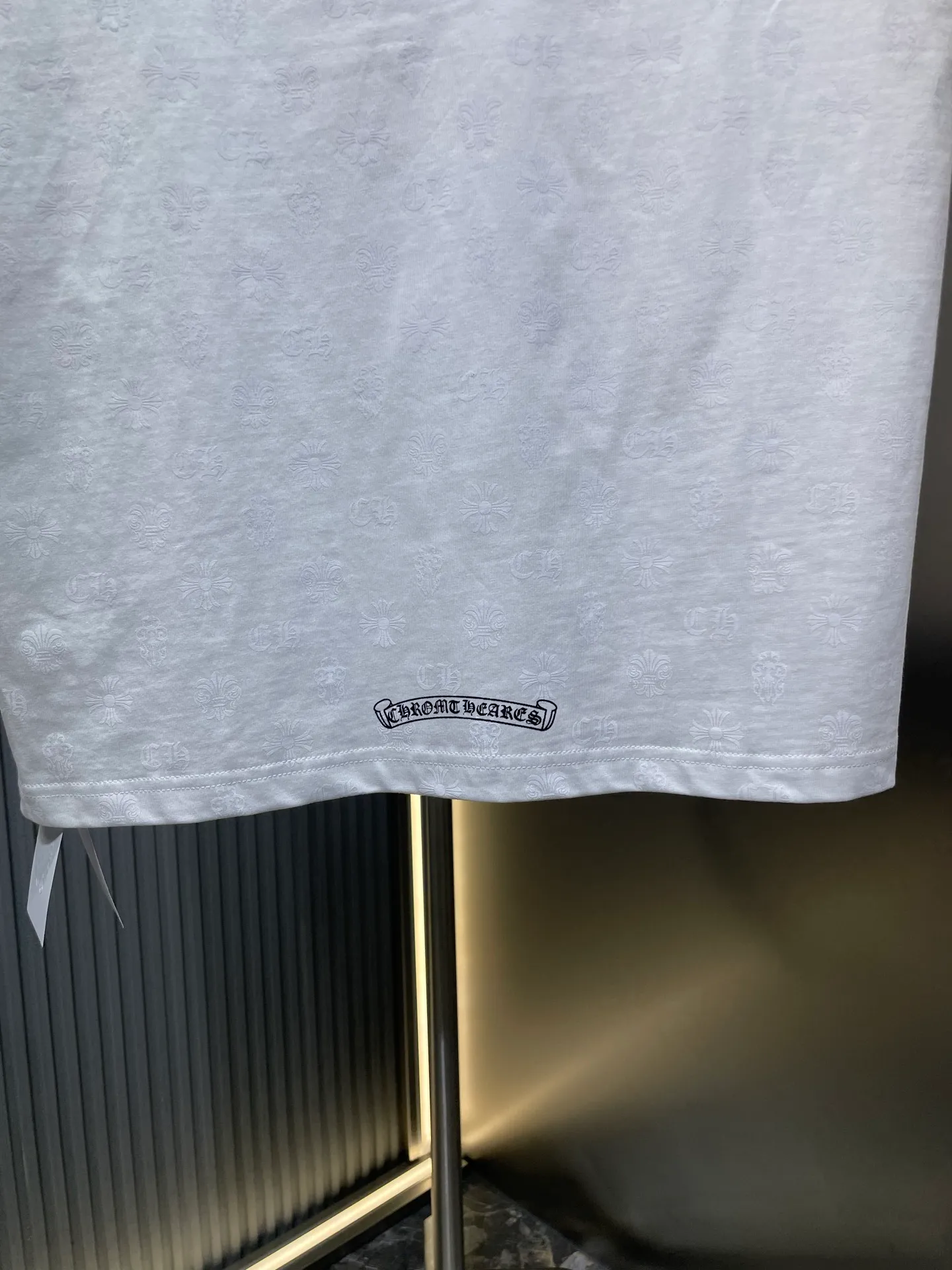 🅿️280 Chrome Hearts 🌟【Top Original】20th Anniversary Vegas Limited Short Sleeves Process description: The fabric is made of 26-woven 200g cotton, ready-to-wear washing process, the printing uses ink printing process + photo glue process, the overall routing is straight and delicate, the fabric is comfortable and soft, the color is consistent and no color difference. It can be matched with the same style to create a fashionable look, control various occasions, customized accessories, complete three standards, the same style for men and women! ⚠️Color: black and white ⚠️Size: SML